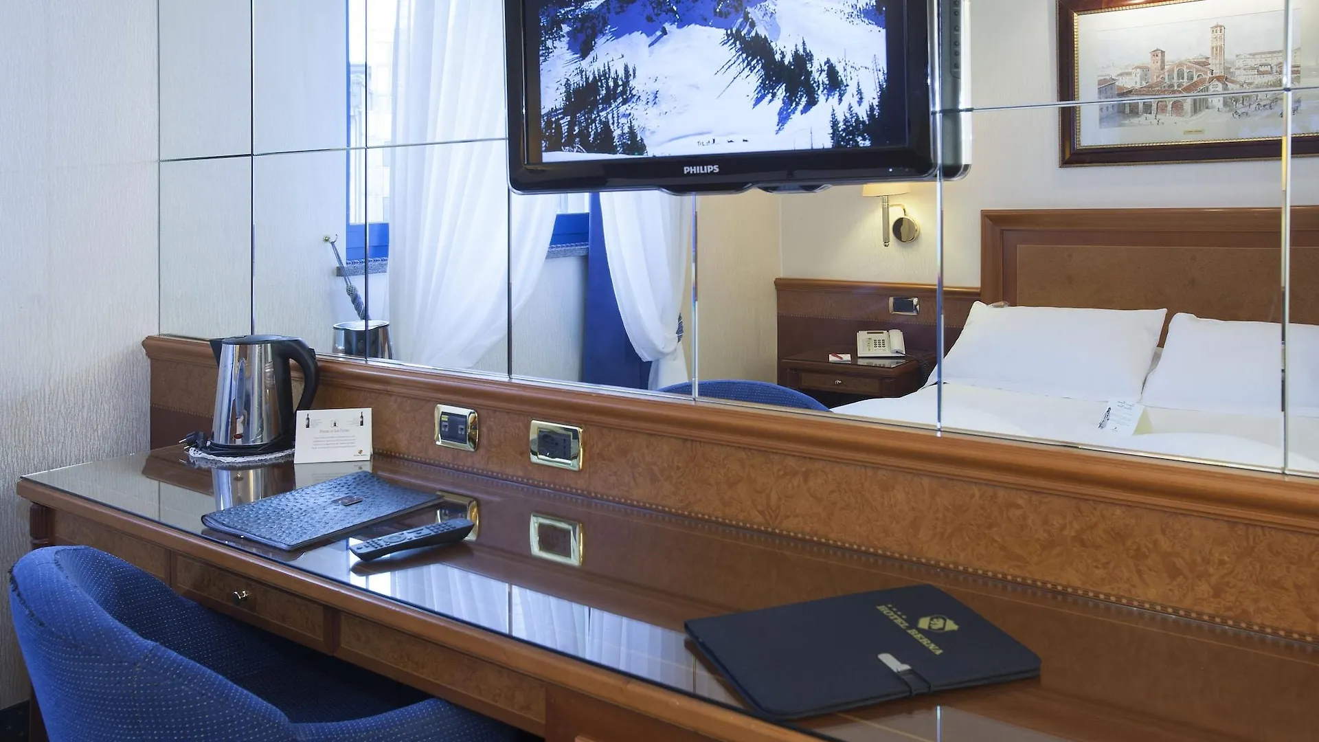 Hotel Berna Milano 4*,